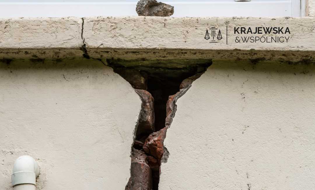 Pęknięta ściana