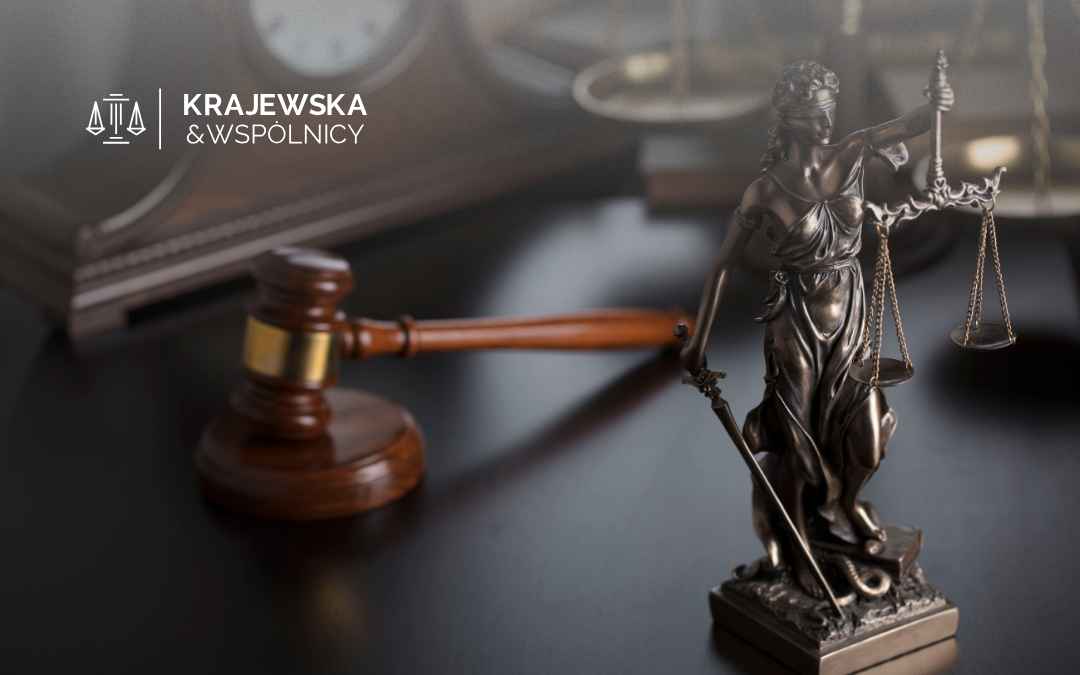 Prawnicy analizują dostarczoną dokumentację – kompleksowe odzyskiwanie należności na Śląsku.