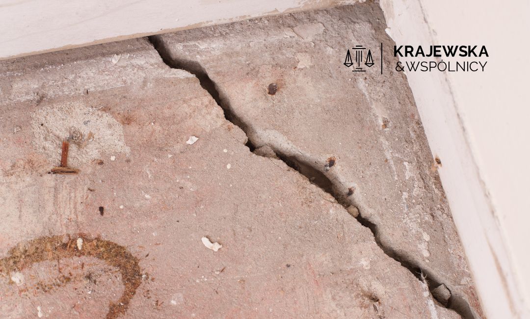 pęknięty fundament